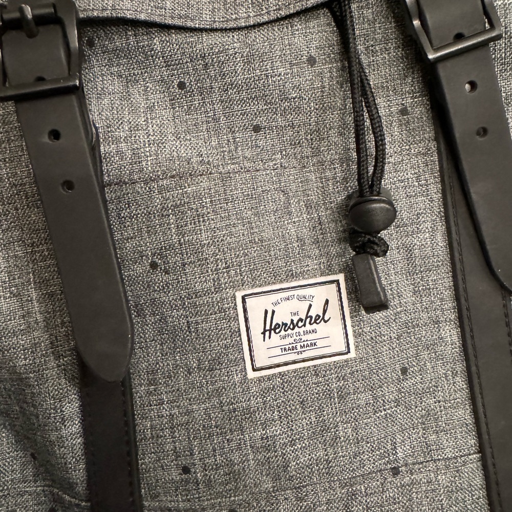 Herschel Little America Heathered Gray Black Dot Backpack EUC - Picture 3 of 5